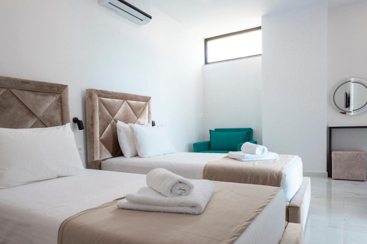 Wait 'N Sea Hotel Химар Екстериор снимка
