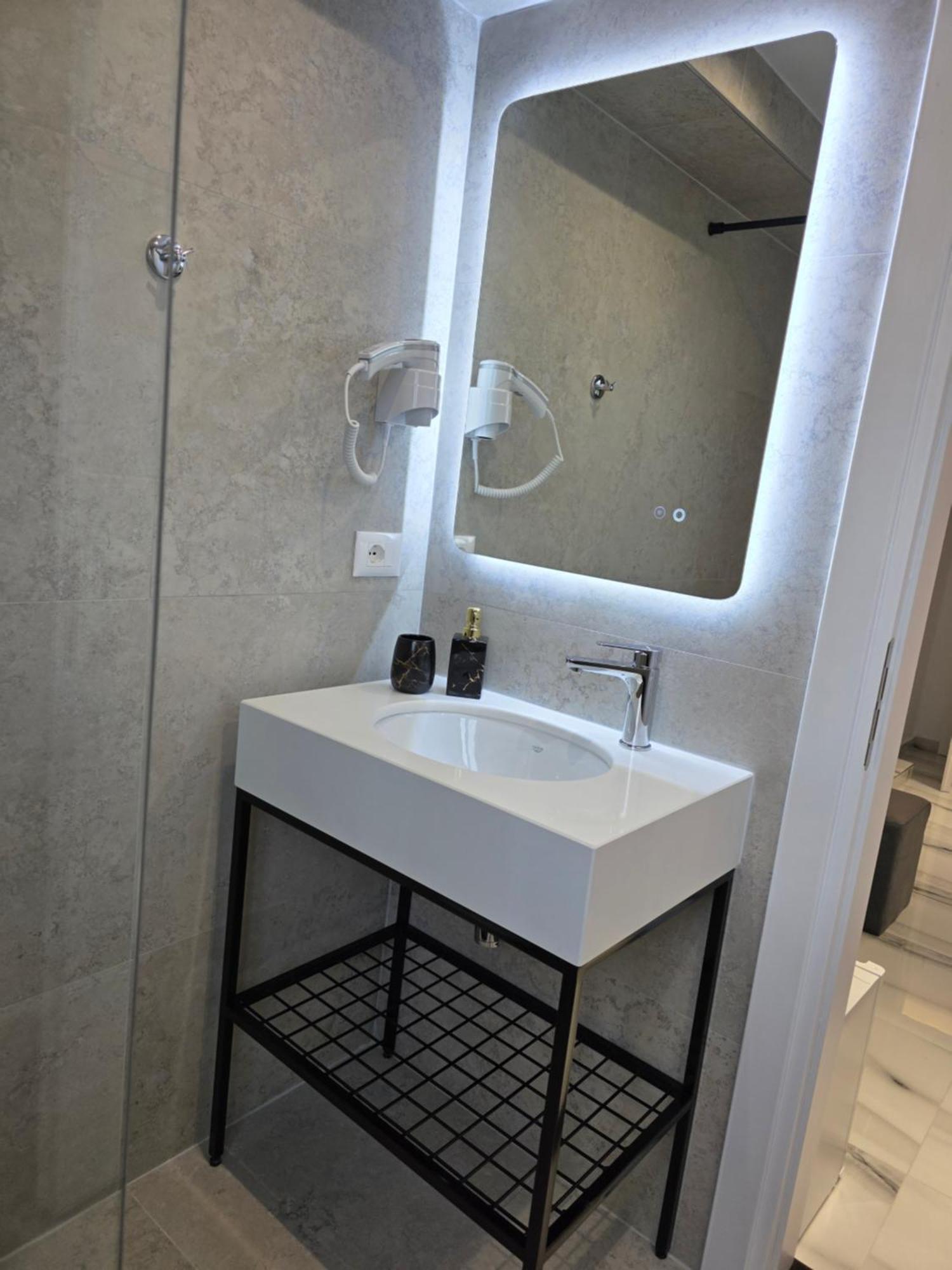 Wait 'N Sea Hotel Химар Екстериор снимка